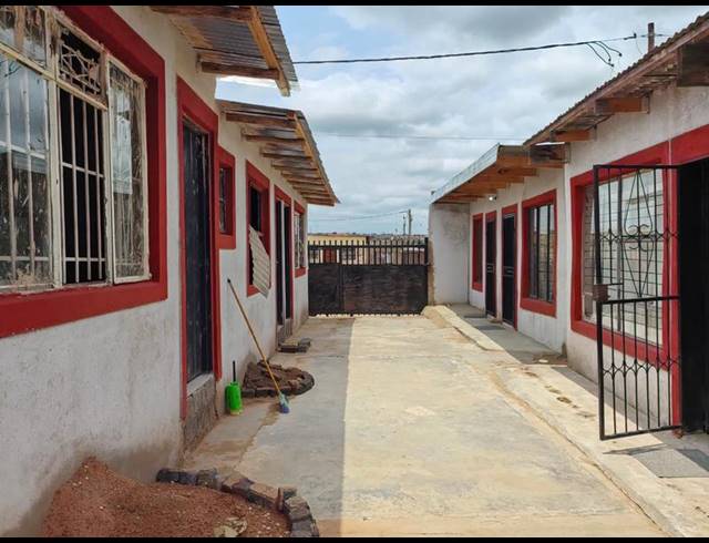 7 BEDROOM HOUSE FOR SALE IN SOSHANGUVE T